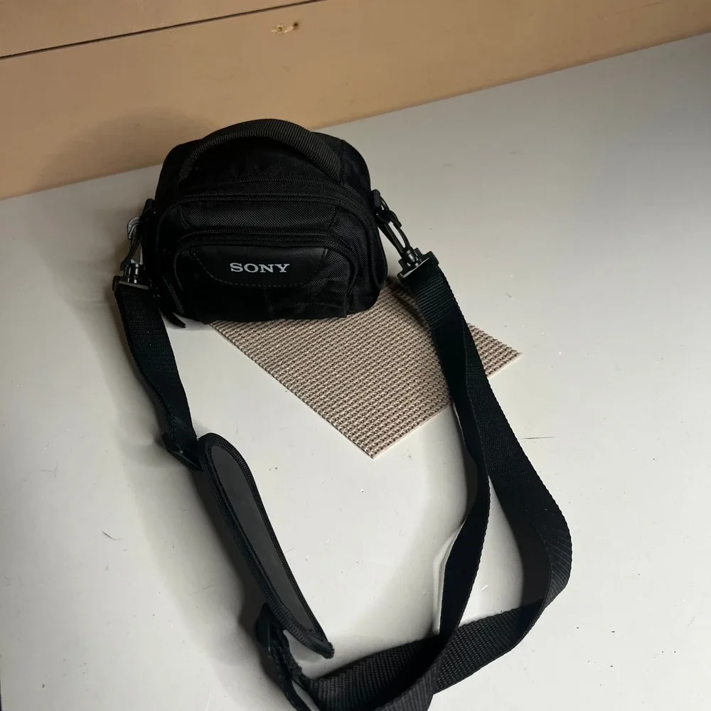 Sony LCS-VA15 Black Compact Camera Bag Shoulder Strap Case Accessory Pouch